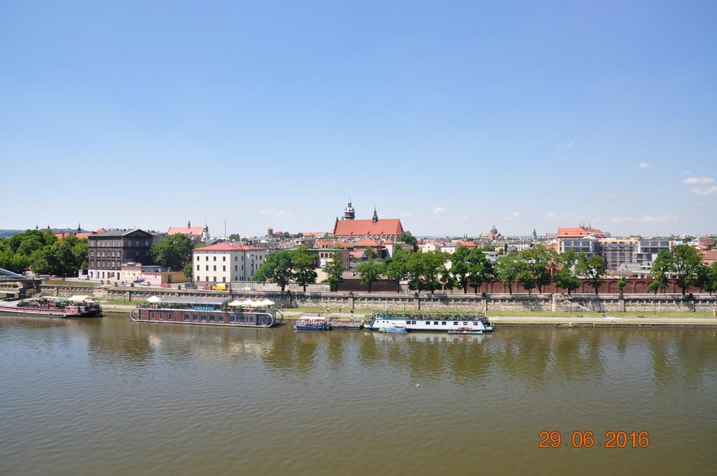 Nadwislanska 11 M.169 Apartment Krakow Luaran gambar